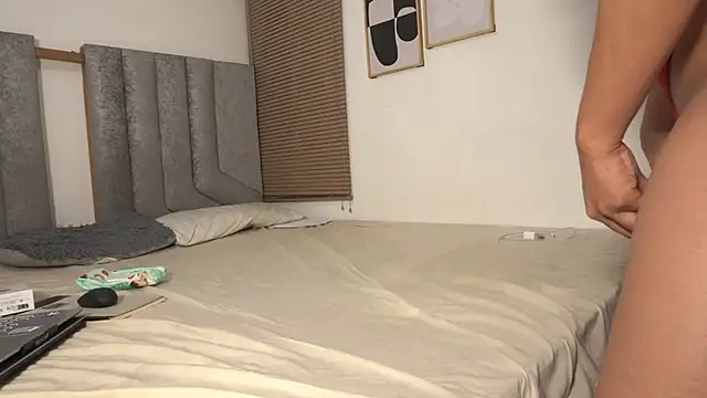 womantall99 online show from March 2, 11:28 am