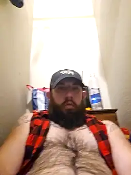 Snapshot of StruggleSnuggles chatting on January 13, 9:08 am StruggleSnuggles online show from January 13, 9:08 am