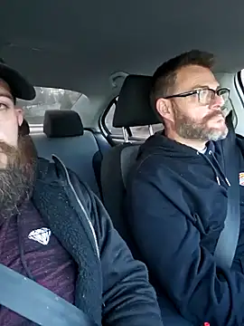 Snapshot of StruggleSnuggles chatting on January 7, 11:56 pm StruggleSnuggles online show from January 7, 11:56 pm