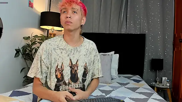 Brian-Ausslos online show from March 21, 5:00 am