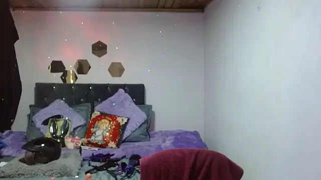 brittanysexhot online show from December 4, 7:02 pm