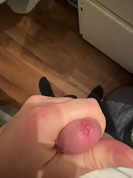 bblbutttwink online show from February 17, 6:09 am