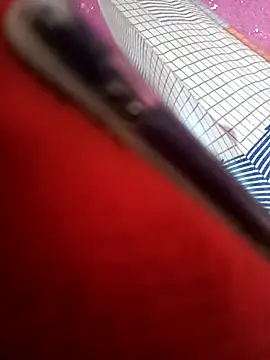 cusicat online show from February 11, 11:01 pm