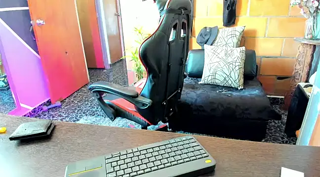 Adam Valenciia online show from March 8, 3:13 pm