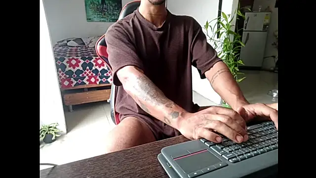 Adam Valenciia online show from June 15, 4:39 pm
