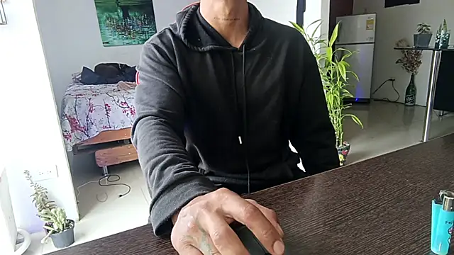 Adam Valenciia online show from January 12, 4:47 pm