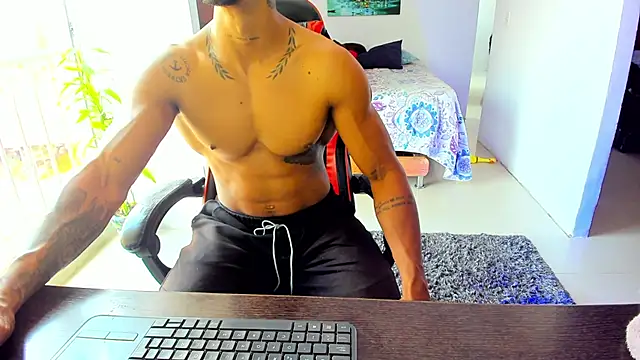 Adam Valenciia online show from September 20, 4:01 pm