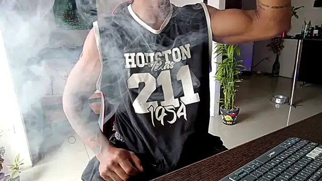 Adam Valenciia online show from February 13, 2:28 pm