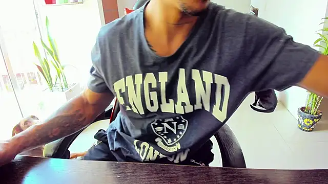 Adam Valenciia online show from October 24, 3:44 pm