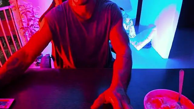 Adam Valenciia online show from October 5, 11:06 pm