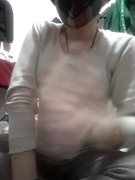 Snapshot of Aarju-30 chatting on February 8, 4:57 pm Aarju-30 online show from February 8, 4:57 pm