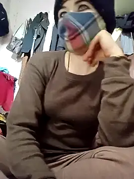 Snapshot of Aarju-30 chatting on January 20, 8:30 am Aarju-30 online show from January 20, 8:30 am