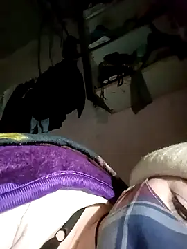 Snapshot of Aarju-30 chatting on January 27, 4:54 pm Aarju-30 online show from January 27, 4:54 pm