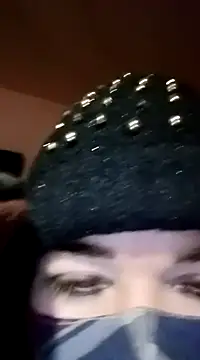 Snapshot of Aarju-30 chatting on January 7, 10:41 pm Aarju-30 online show from January 7, 10:41 pm