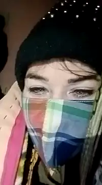 Snapshot of Aarju-30 chatting on January 10, 5:24 pm Aarju-30 online show from January 10, 5:24 pm