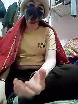 Snapshot of Aarju-30 chatting on January 29, 4:19 pm Aarju-30 online show from January 29, 4:19 pm