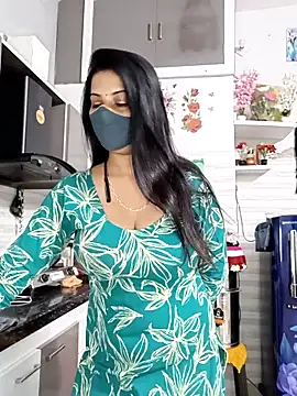 Best-Couple online show from February 13, 3:50 am