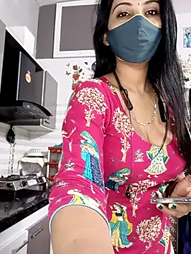 Snapshot of Best-Couple chatting on November 26, 2:55 am Best-Couple online show from November 26, 2:55 am