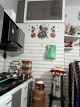 Snapshot of Best-Couple chatting on November 23, 2:54 am Best-Couple online show from November 23, 2:54 am