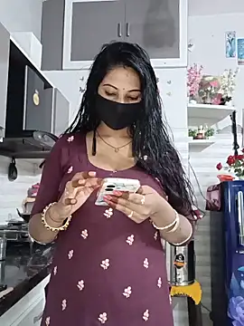 Best-Couple online show from June 11, 2:33 am