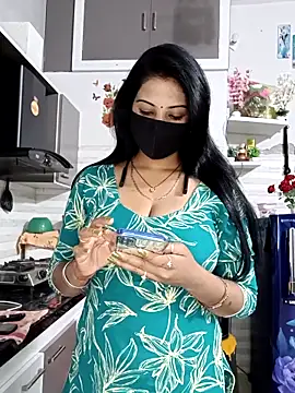 Best-Couple online show from April 17, 3:20 am