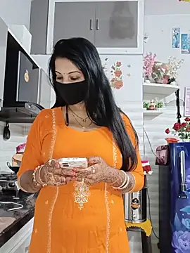 Best-Couple online show from June 16, 2:00 am