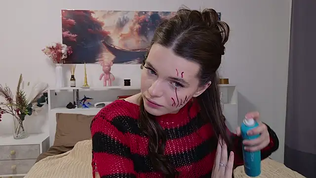 Nellie Medina online show from October 30, 8:17 pm