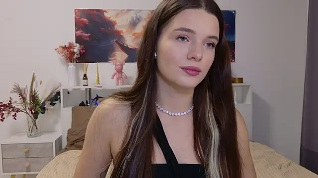 Nellie Medina online show from October 27, 7:37 pm