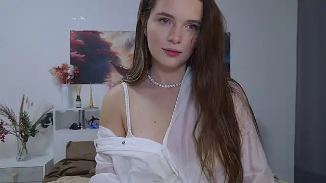 Nellie Medina online show from October 22, 6:51 pm