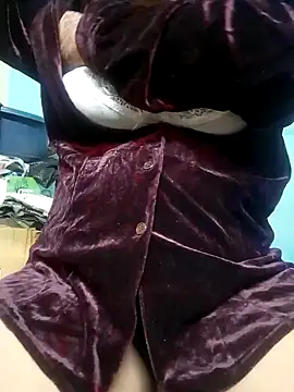 Snapshot of Hayna_G chatting on February 24, 5:54 am Hayna G online show from February 24, 5:54 am