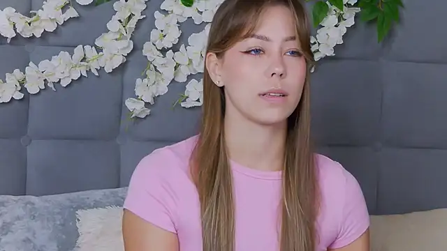 TheEmma online show from November 26, 8:25 am