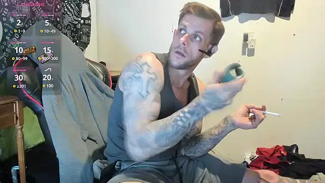 Snapshot of JamesMichael88 chatting on March 12, 3:35 am JamesMichael88 online show from March 12, 3:35 am