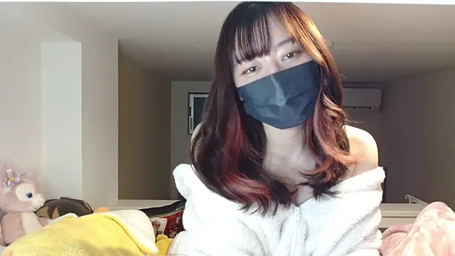 Snapshot of pipimi_khaos chatting on February 11, 6:33 pm pipimi khaos online show from February 11, 6:33 pm