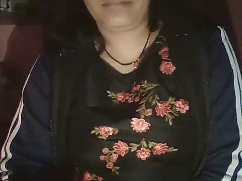 Hot-shanvi online show from January 11, 6:04 pm