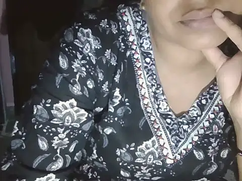 Hot-shanvi online show from March 29, 5:47 pm