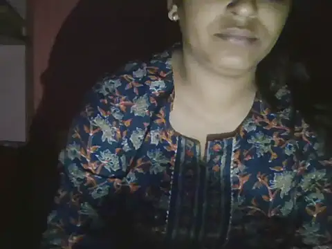 Hot-shanvi online show from March 11, 10:15 pm