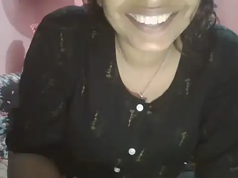 Snapshot of Hot-shanvi chatting on November 24, 8:03 am Hot-shanvi online show from November 24, 8:03 am