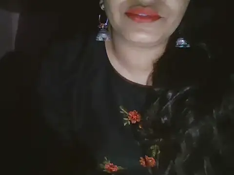 Hot-shanvi online show from April 22, 9:10 pm