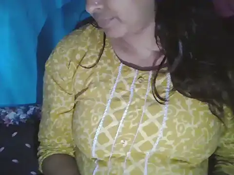 Hot-shanvi online show from June 1, 11:32 am