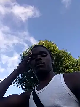 Snapshot of vhakhadzi chatting on March 19, 2:46 pm vhakhadzi online show from March 19, 2:46 pm