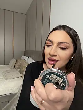 claraxjoyy online show from January 7, 6:29 am