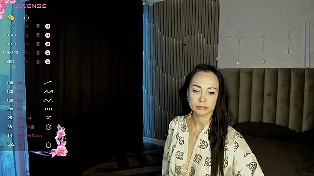 Snapshot of Monica_Weiss chatting on February 14, 2:17 pm Monica Weiss online show from February 14, 2:17 pm