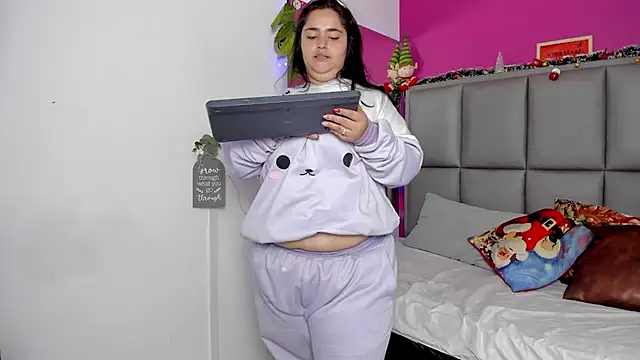 KRYSSTARITTER4 online show from December 22, 2:22 am