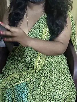 Snapshot of Rathi22 chatting on October 29, 2:16 pm Rathi22 online show from October 29, 2:16 pm