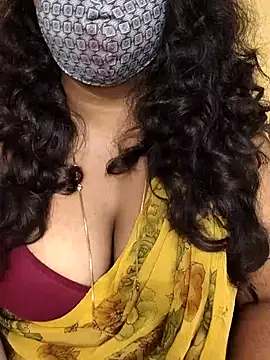 Snapshot of Rathi22 chatting on October 21, 11:59 pm Rathi22 online show from October 21, 11:59 pm