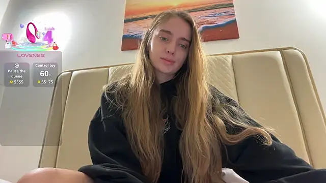 BabyMelie online show from February 6, 5:09 pm