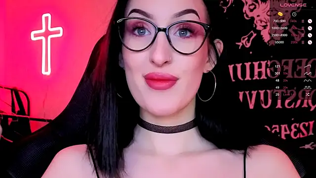 Miss Alice   online show from January 9, 2:40 am