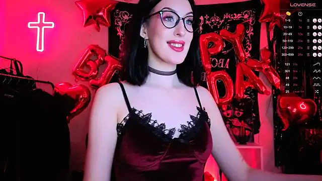 Miss Alice   online show from November 7, 1:21 am