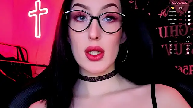 Miss Alice   online show from February 21, 2:52 pm