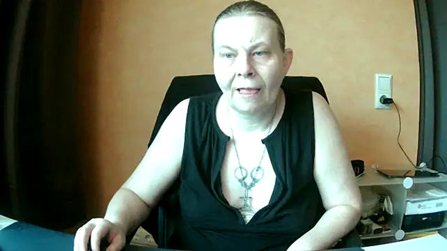 Sweet Phoenix online show from January 23, 10:32 am